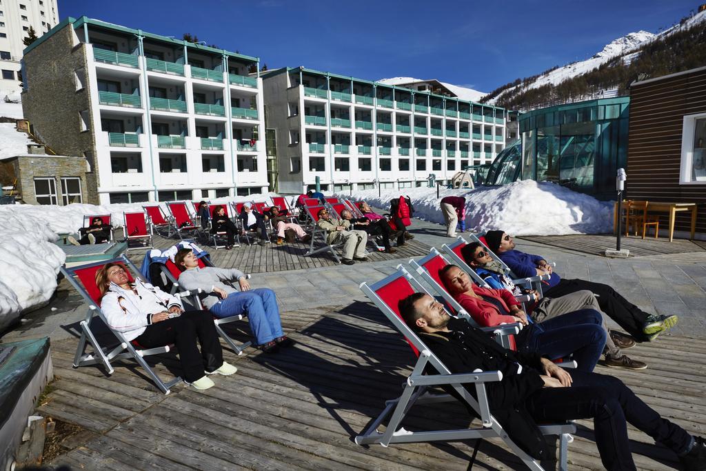 TH Sestriere - Villaggio Olimpico Esterno foto