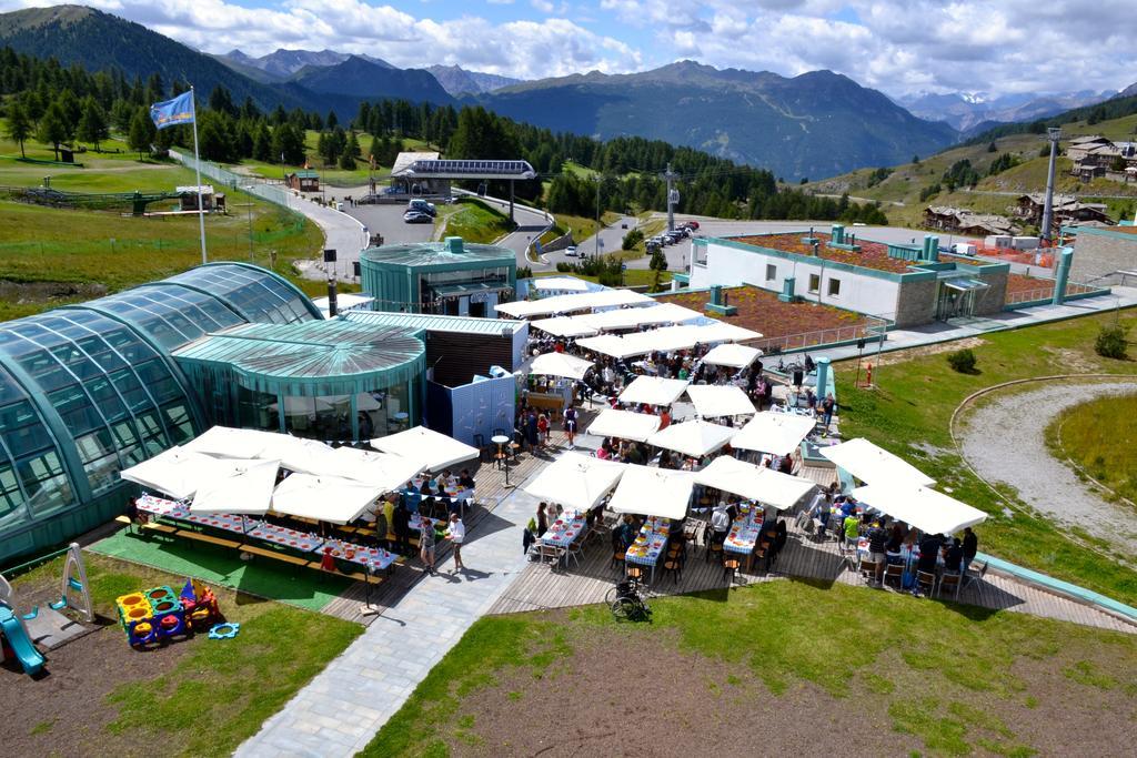 TH Sestriere - Villaggio Olimpico Esterno foto
