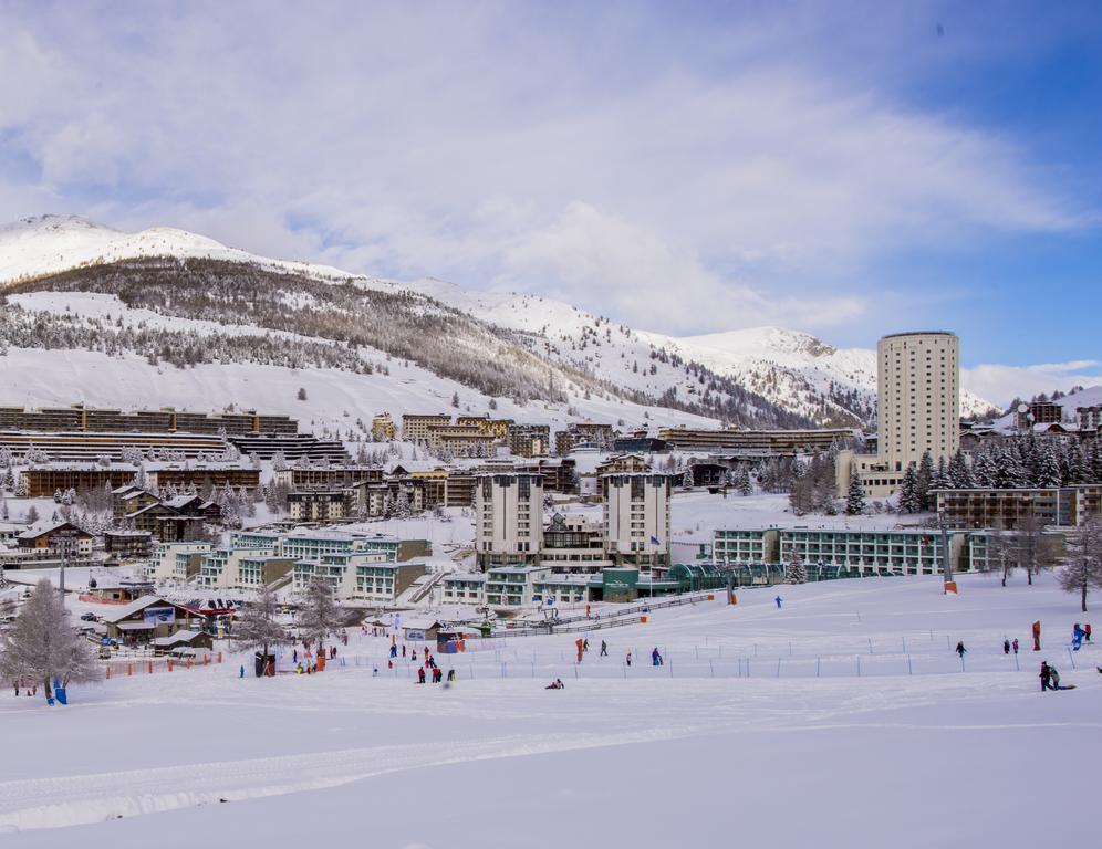 TH Sestriere - Villaggio Olimpico Esterno foto