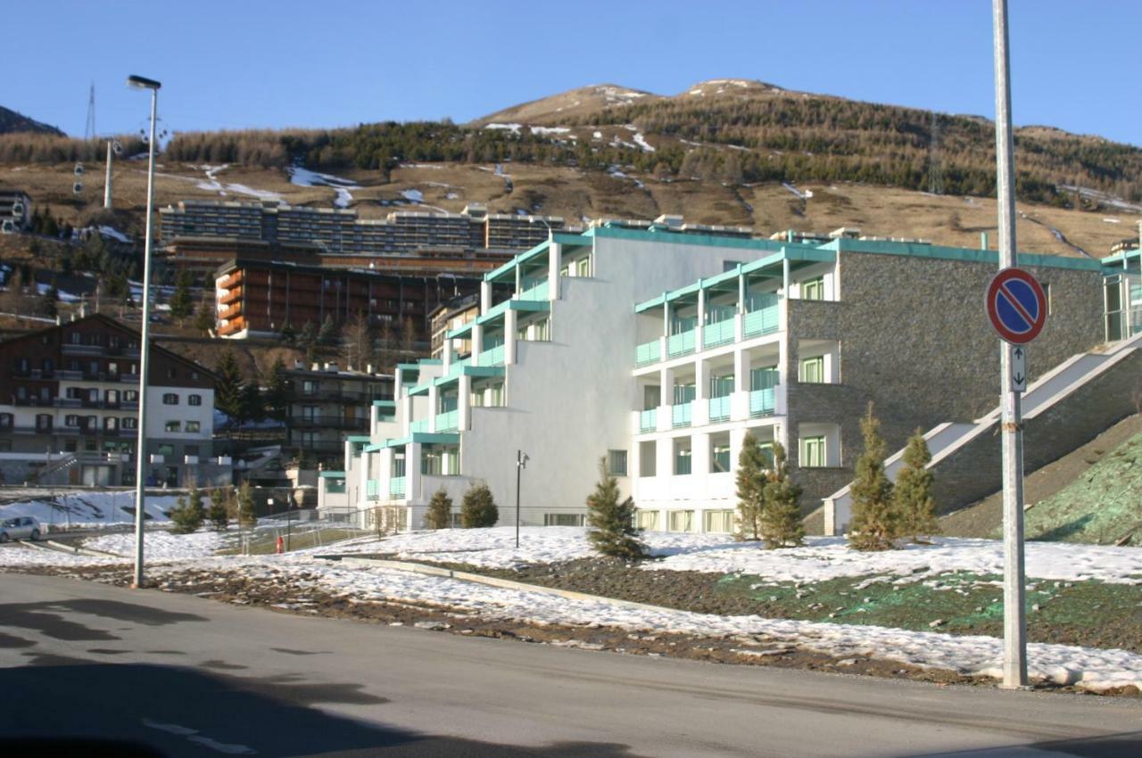 TH Sestriere - Villaggio Olimpico Esterno foto