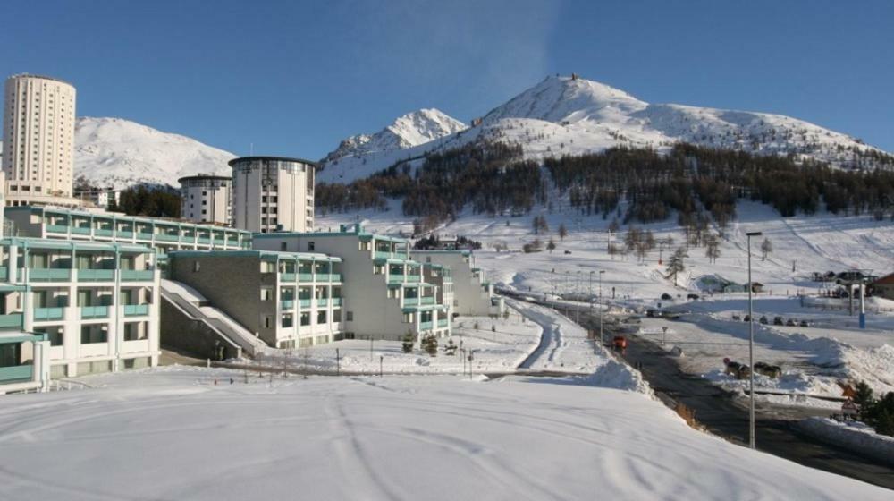 TH Sestriere - Villaggio Olimpico Esterno foto