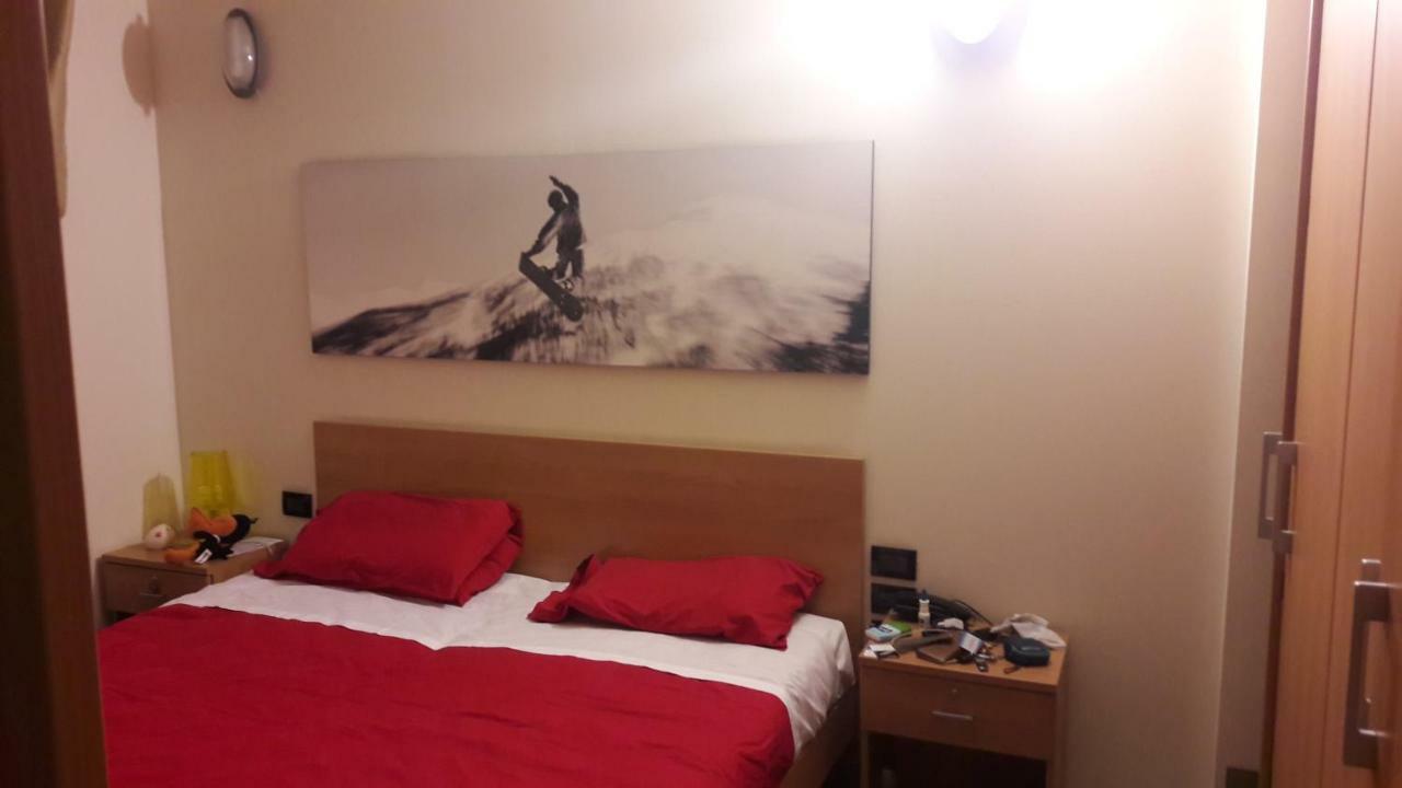 TH Sestriere - Villaggio Olimpico Esterno foto