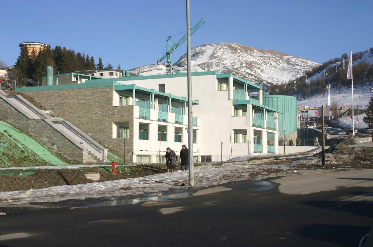 TH Sestriere - Villaggio Olimpico Esterno foto