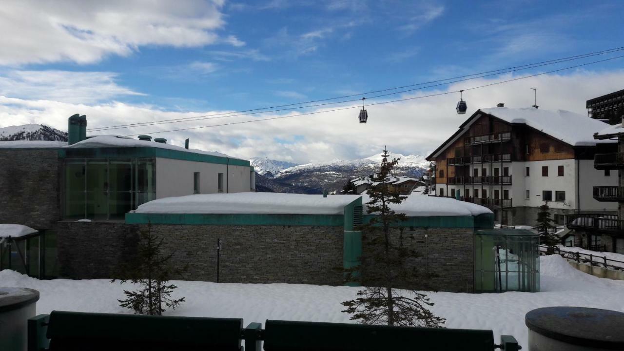 TH Sestriere - Villaggio Olimpico Esterno foto
